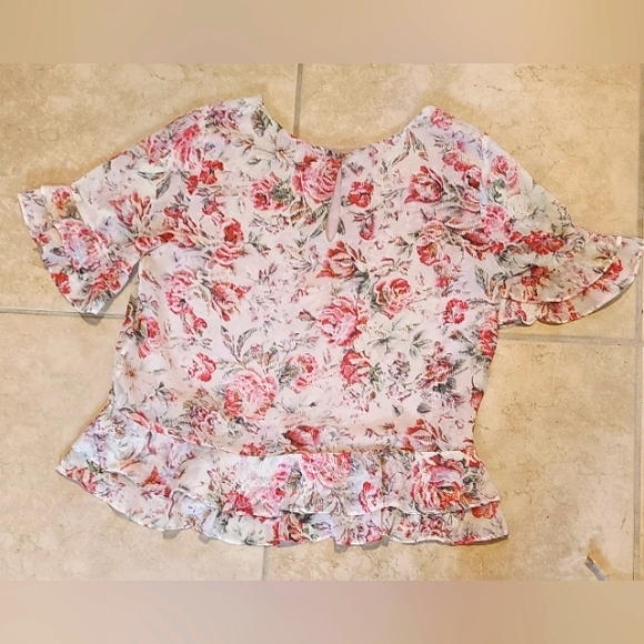 Adrienne Vittadini Ruffle Floral Top, Cream & Pink Floral, Small - Picture 9 of 9